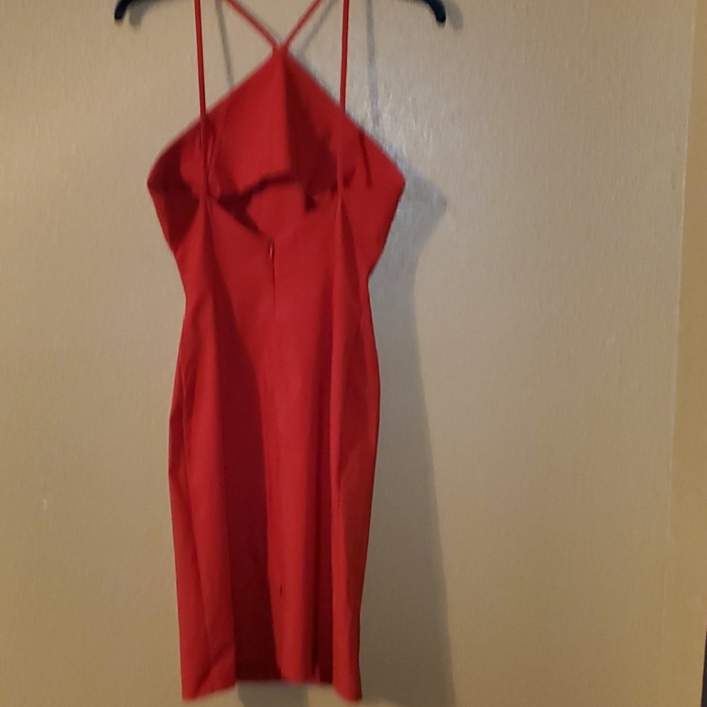 Red Dress - Picture 2 of 2